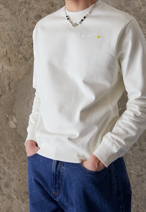Bluza biała Nike - obrazek 3